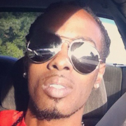 Kool ass lol dude frm Atlanta and yes imma Native. Love to smoke listen to gud music cook chill round my crib new born Naked lol !!!! Always tryin to better me