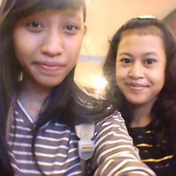 SAHABAT yg bnr tulus contohnya ! saat kita susah dya s'lalu ada buat kita, s'lalu ngedukung kita, dan ngehibur kita kalo lagi sedih..

# I LOVE BEST FRIENDS#