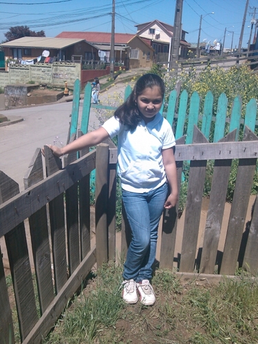 Me llamo Tiare González, vivo en Talcahuano. Chile, me encanta la música y soy RUSHER♥ amo a Logan Henderson