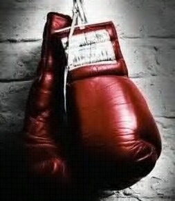 News,Views,opinions & General Boxing Banter, Please follow and get involved. Additional information contact Boxing_BanterUK@live.co.uk .. Sugar ray follows!