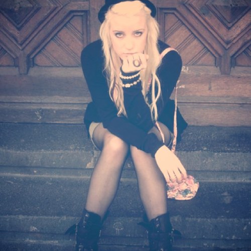 Madame Charlie Meetz OFFICIAL Twitter Page. Thanks 4 following, I follow back, just ask (: