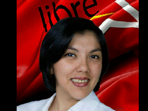 Abogada, Cinturón Negro en Karate, Socialista, Revolucionaria, miembro del Partido LIBRE de Honduras, Ex Diputada al Congreso Nacional de Honduras