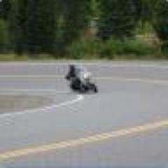 kthomasl's profile picture. 