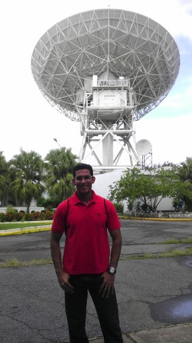 Telecomunications Engineer, Clarinetist in Philharmonic of Maracaibo and other stuff.......... I love music!!!
