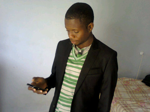 Mdibro's profile picture. I'm d epitome of impErfection. I sin, I err n I fall. I jSt ve to remember to rEpent, koRect, n get bck up again