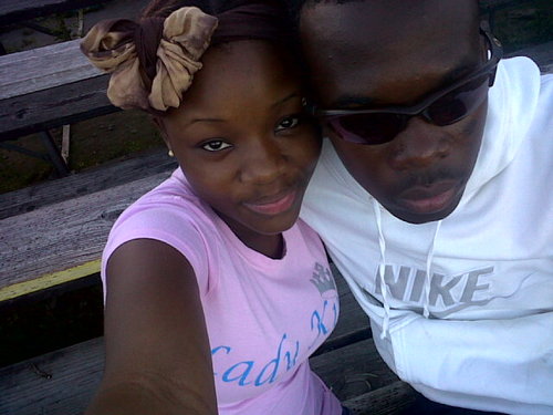 I am who I am and happiness is what he gives me :)
#TeamRay♥♥ / #RayJ'sMummy♥