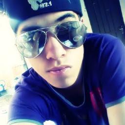 Com tudo que sinto, tudo que penso e planejo sobre nós dois, posso dizer-te que te quero sempre do meu lado, e com esta certeza posso tbm t dizer: TE AMO!' #.