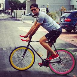 RealZachSchau's profile picture. I like piano, avocados and Oklahoma