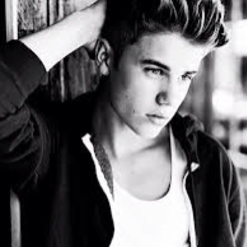 BieberBaby13's profile picture. 