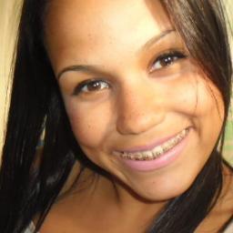 ''Se vc pensa em mim, é melhor me dizer porque eu cansei de acordar sem saber...''