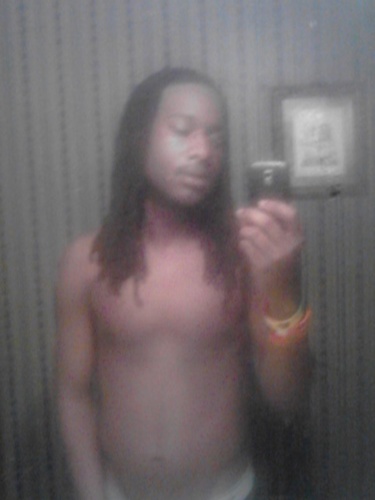 Bout my bizness if yu earn da rite fa me to say who him/ha i fuck wit dem den dats wat i do ill ride and die fa ya i jus ask yu keep it 1000 dats a G