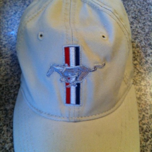 gwhittz's profile picture. 