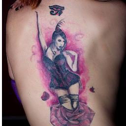 UK Burlesque artist and alt girl with delusions of grandeur! :-P