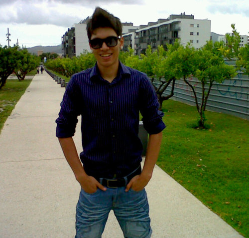 davinneto's profile picture. 