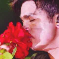 Since :14/06/12 Nunca vou desistir de vc porque Deus sempre vai estar cmg TE VIVO @luansantana