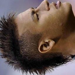 kennethleano's profile picture. 