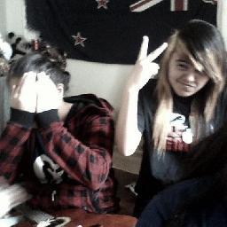 im olivia, im 15 and i live in new zealand :)
follow me & i'll defs follow you back .
ilikefood nomnomnom.. 1DF0R3V3R!!