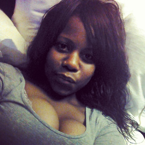 NothinButWorDs's profile picture. Follow me and you'll find out everything you need to know.. :-)