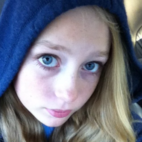 catherine here! I sing in a chior (in latin) and play an instrument with six strings on it and eating is my favorite hobby. singing is my passion :)xx