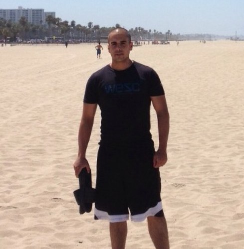 11sass11's profile picture. pharming