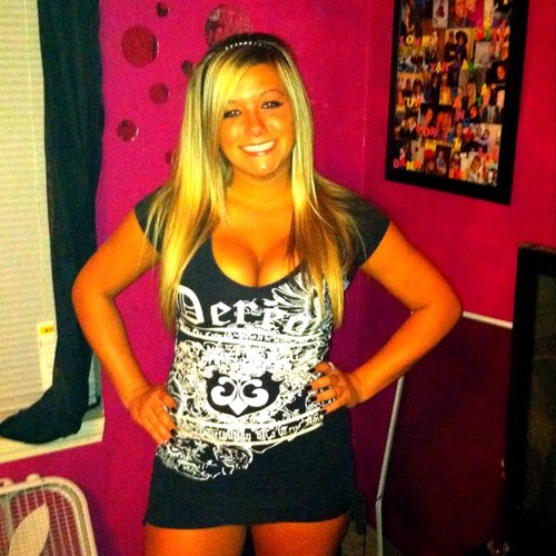 lindseymarie024's profile picture. 