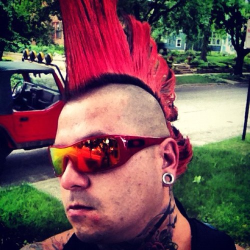Studio artist, all around jack of all trades, Tattoo collector and specialist in all around badassery
