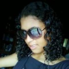 I am a singer, married to Bruno known as marrone, work at home, I love the internet, I'm evangelical, I love rock and pop