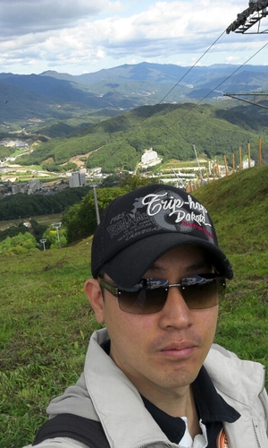 CTH75's profile picture. 오산시청 교통과 / 수원거주 / 한양대학교 / 교통계획전공 (교통관련 이야기와 정부 및 지자체 소식, 세상살아가는 이야기를 나누어봐요~)