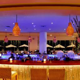 Café Sardinia– relaxed dining of the highest quality located on the famous Kuta beachfront, in the new Beachwalk Mall.