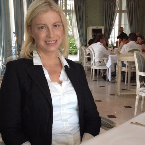 hilde_alexander's profile picture. Bookworm and mother of 2. Lives in Berlin.