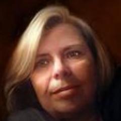 Polymath | Diagnostician of Human Behavior | Aussie with a knack for cracking minds | Advocate for peace, community, & history | Crystal enthusiast | Pug lover