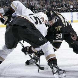 Hockey 24/7. Sports Addict. Human Being. Unapologetic Nerd. Beer Snob. Viva Las Vegas! I'm Kind of a Big Deal.