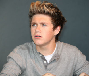 ONE DIRECTION3 Nialler. Harry. Zayn. Louis. Liam. 3 LWWY!    Little Things....:')3    JustinDrewBieber3     Ed Sheeran3