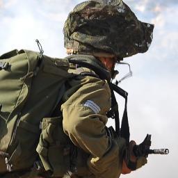 מסלולי נצח יהודה בצבא נותנים לך אפשרות לבצע שרות צבאי משמעותי, תוך שמירה על ההלכה, במגוון אפשרויות.
לוחמים, מפעילי צמה, חשמאלים.
לפרטים נוספים: 03-60-90-708