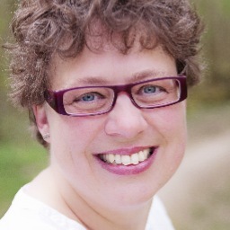 AntoinetteEng's profile picture. Ondernemer | Adm. IRon Construction | Samenw. | 2 meiden | Organiseren | Steigerhout | Hardlopen | Yoga | Lezen | Brandwondenst. coord.|