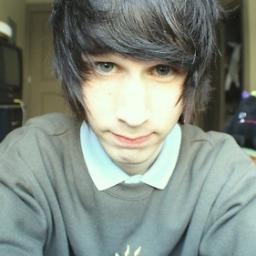 awkwardNovelli's profile picture. 