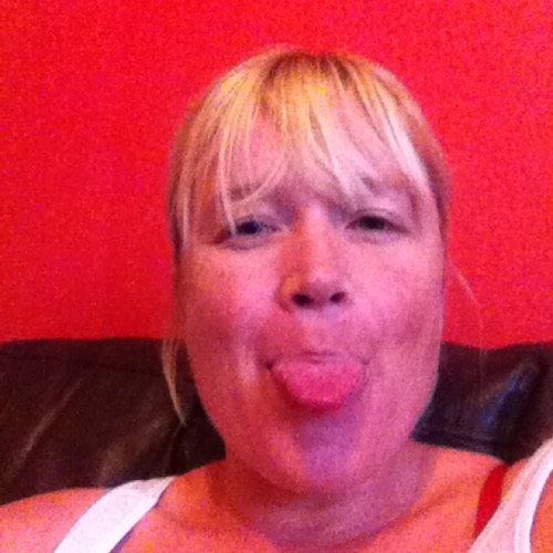 Mam to 5 beautys,and other half of @davidgraham21,love of my life,fun loving stresshead is me