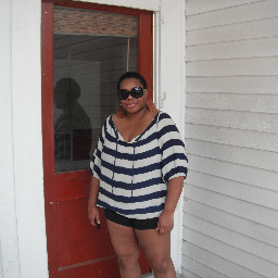 VanessaCurry1's profile picture. 