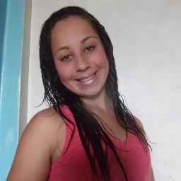 Prefiro não falaar sobre mim!!!
Deixo pra quem me conheçe!!!
