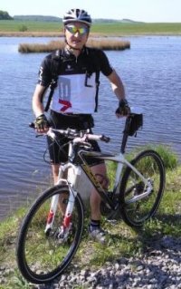 veloblogger's profile picture. 