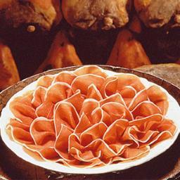 This is a cool project about Parma ham. 
If you are American and you love food, please complete the survey (2 mins) and retweet it. Grazie!