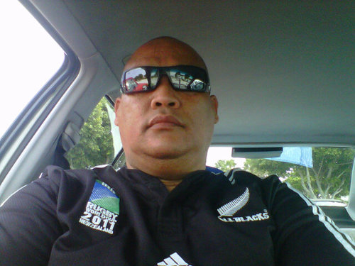 TheRayWin's profile picture. 