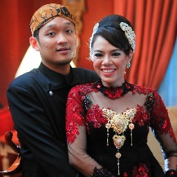 IsniWindiafri's profile picture. grateful and must know the self-limit