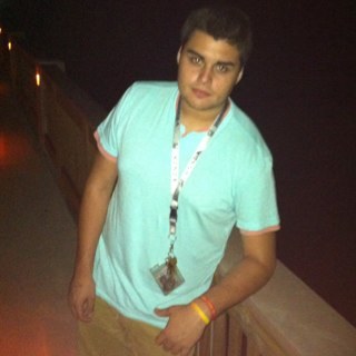 billie696's profile picture. 