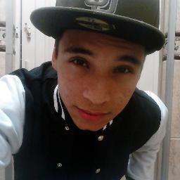 ”É simples, sem enrolação, sem respostas complexas e filosóficas: Só te amo. E te amar já basta. E te amar me revigora e me dá forças pra aguentar o resto.”