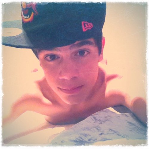 Fan clube oficial , seguido e oficializado pelo lindo do @caraleotio