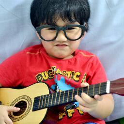 tinkerpetepan's profile picture. I am an artist, crafter, song writer, event designer, florist and now i discover my passion for natural light photography.