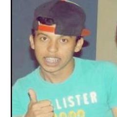 Oi,Tudo bein? Então,Nem vou falar nada porque você vai me julgar pela fotomMesmo,então segue ae?
@_wevertonsiilva