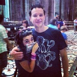 sometimes i remember i actually met Mark Hoppus and cry