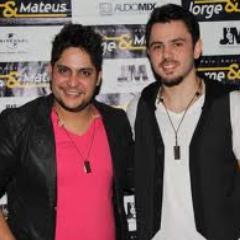 Saber amar é saber demonstrar, por isso me dedico totalmente a vocês @jorgeemateus ♥ !
Since: 02/08/12 
Admnistrado por: @ariianezinha
